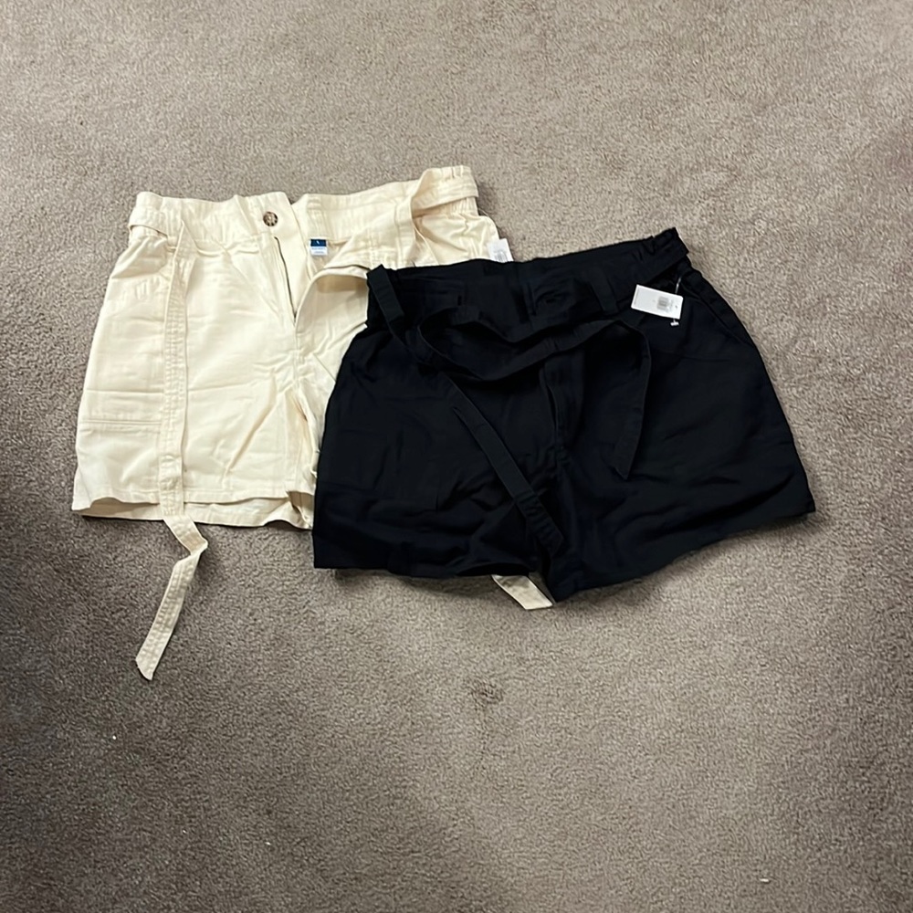 Old Navy Paper Bag Shorts Lot of 2 NWT
